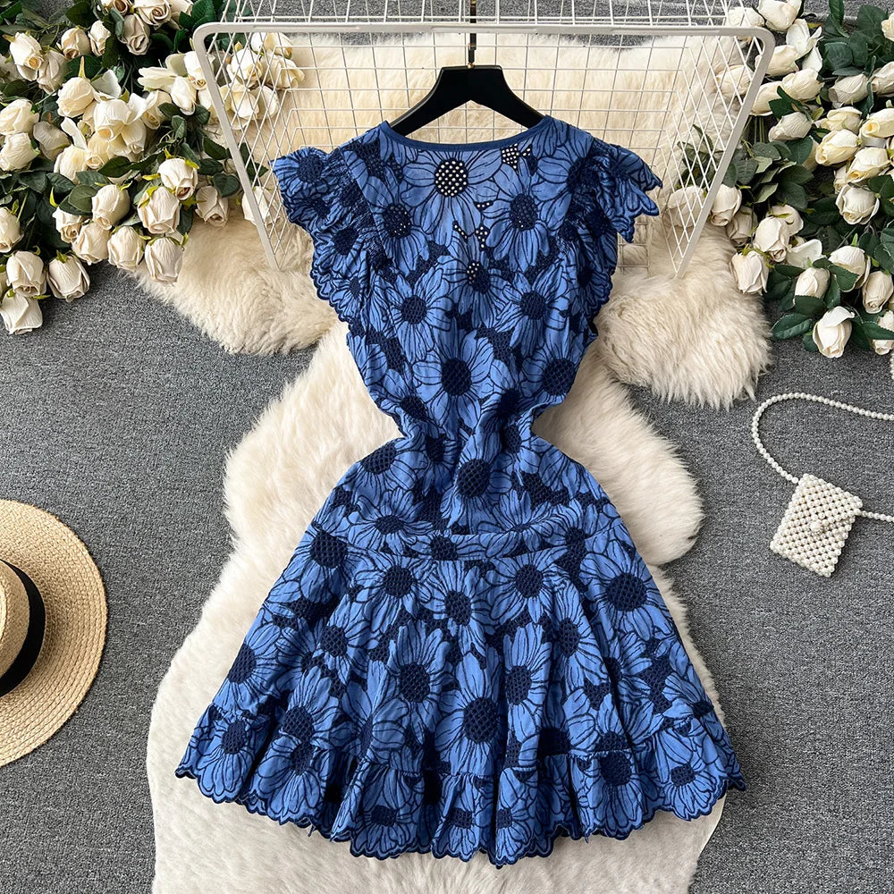Short Dresses 2023 Women Ruffle Hem Vintage Daisy Embroidery Dress V Neck Drawstring Tie Ruffled Sleeve Vacation Summer Dress