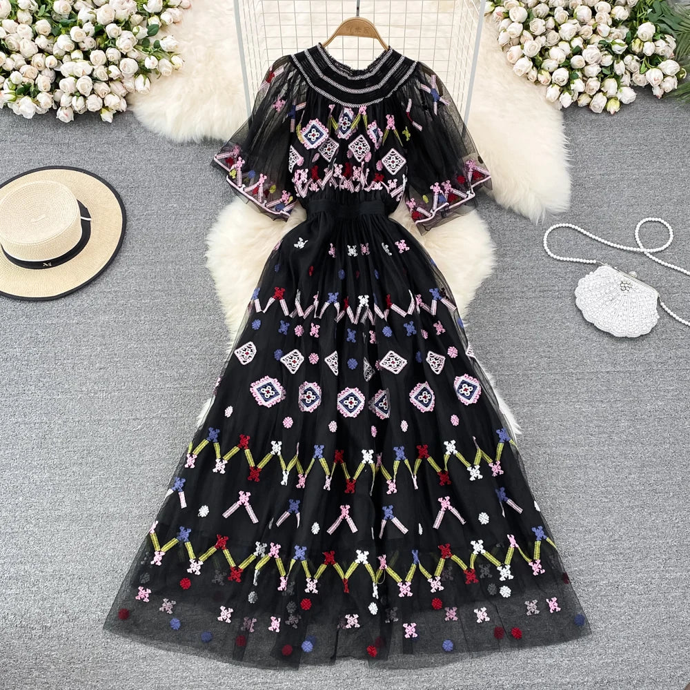 Summer Designer Fashion Runway Maxi Dress Women Short Sleeves Vintage High Quality Mesh Embroidery Long  Party Dress