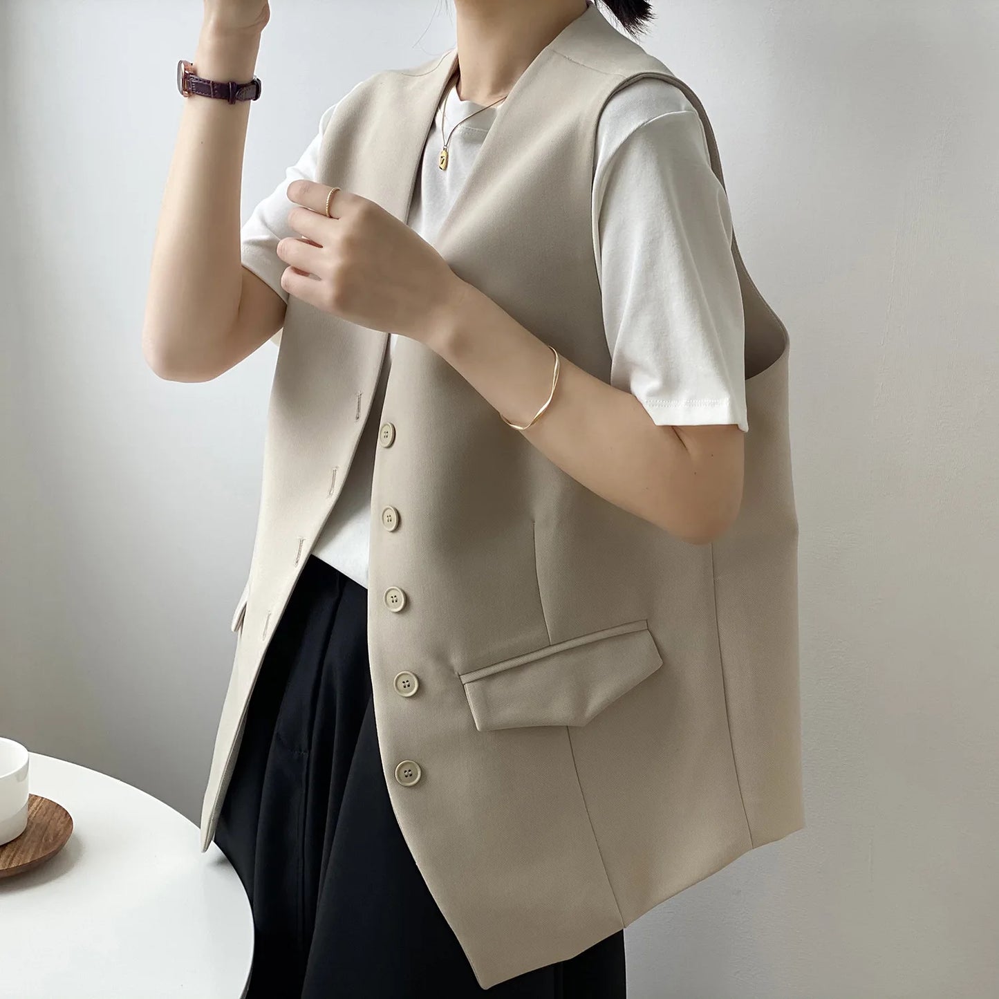 Women V-neck Suit Vest Spring Autumn New Korean Version Fashionable Sleeveless Jacket Trendy Casual Single Breasted Waistcoat