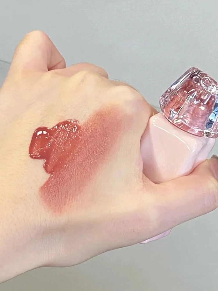 Mistine Long-lasting Liquid Lipstick Moisturizing Velvet Matte Lip gloss Non-sticky 14 Color Makeup Lip Gloss