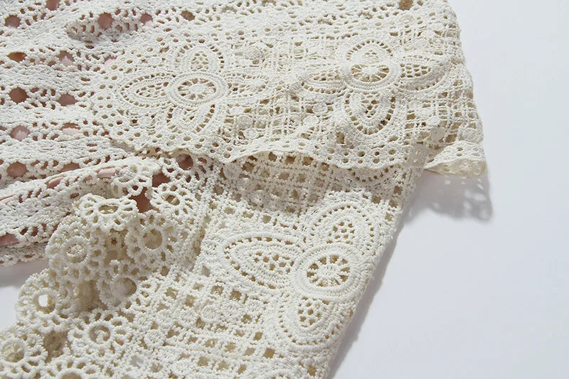 Spring Hollowed Out Design Long Sleeved Lace Dress for Women's Temperament and Elegant Slim Long Dresses with a Waist