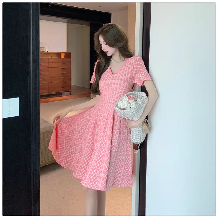 Women's Vintage Pink Knitted Mini Dress Small Fragrance V-Neck Short Sleeve Slim Fit Dresses Elegant Casual Spring Summer Female