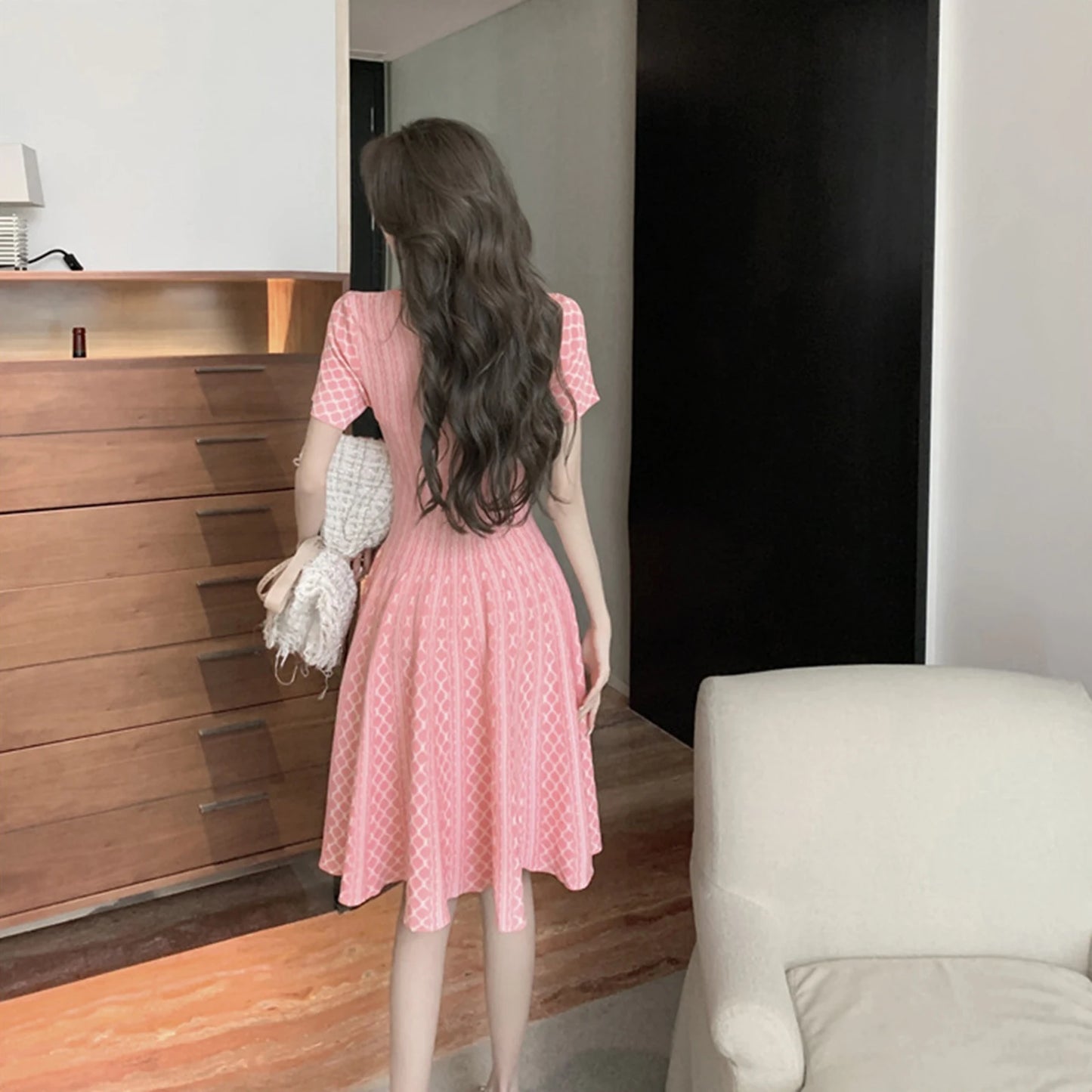 Women's Vintage Pink Knitted Mini Dress Small Fragrance V-Neck Short Sleeve Slim Fit Dresses Elegant Casual Spring Summer Female