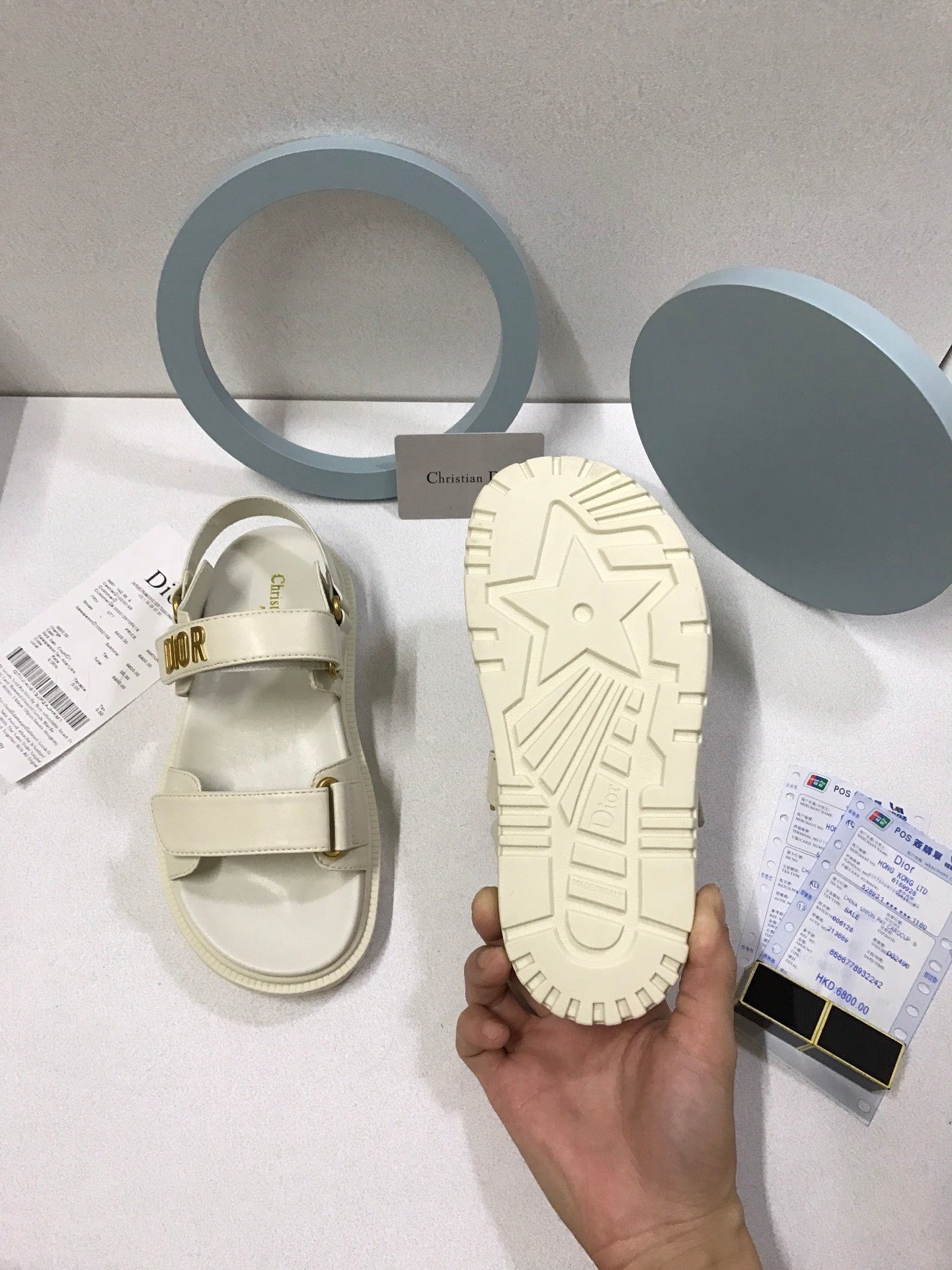 Dior