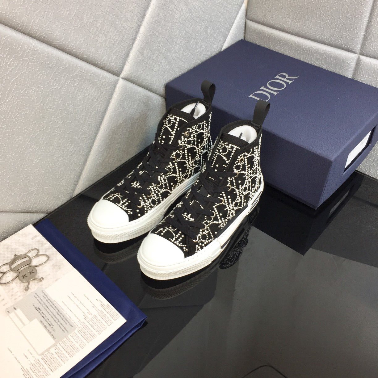 Dior